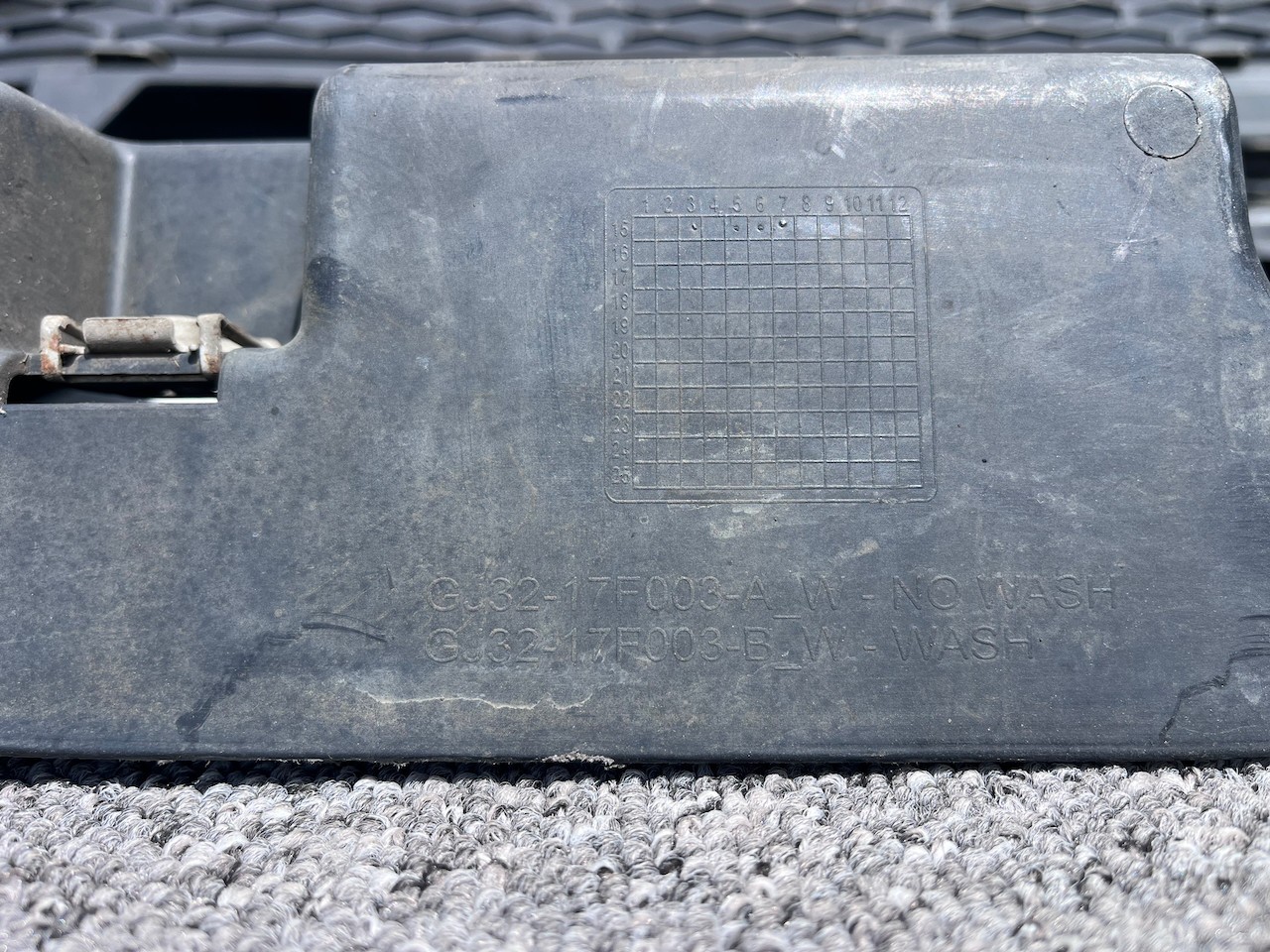 Land Rover Evoque Se Suv 2015-2018 Front Bumper No Pdc No Jets Genuine [p474]