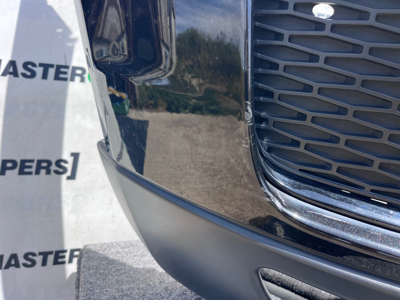 Land Rover Evoque Se Suv 2015-2018 Front Bumper No Pdc No Jets Genuine [p474]