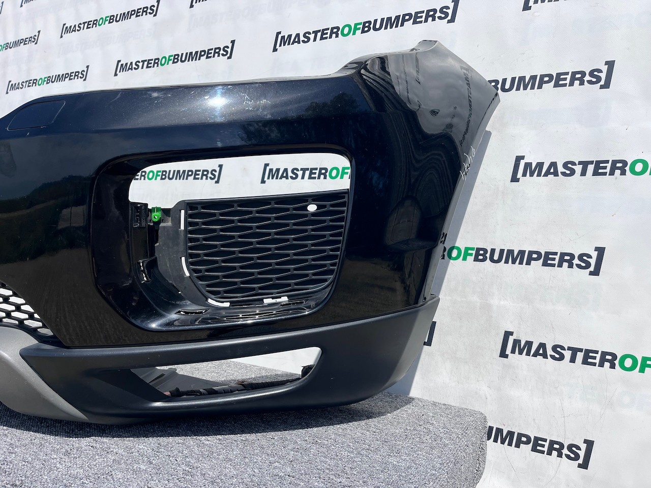 Land Rover Evoque Se Suv 2015-2018 Front Bumper No Pdc No Jets Genuine [p474]