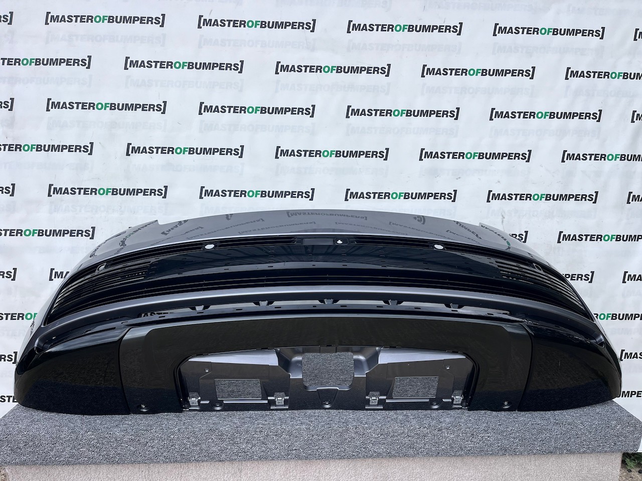 Range Rover Vouge Sv Autobiography 2021-2025 Front Bumper 6 Pdc Genuine [p486]