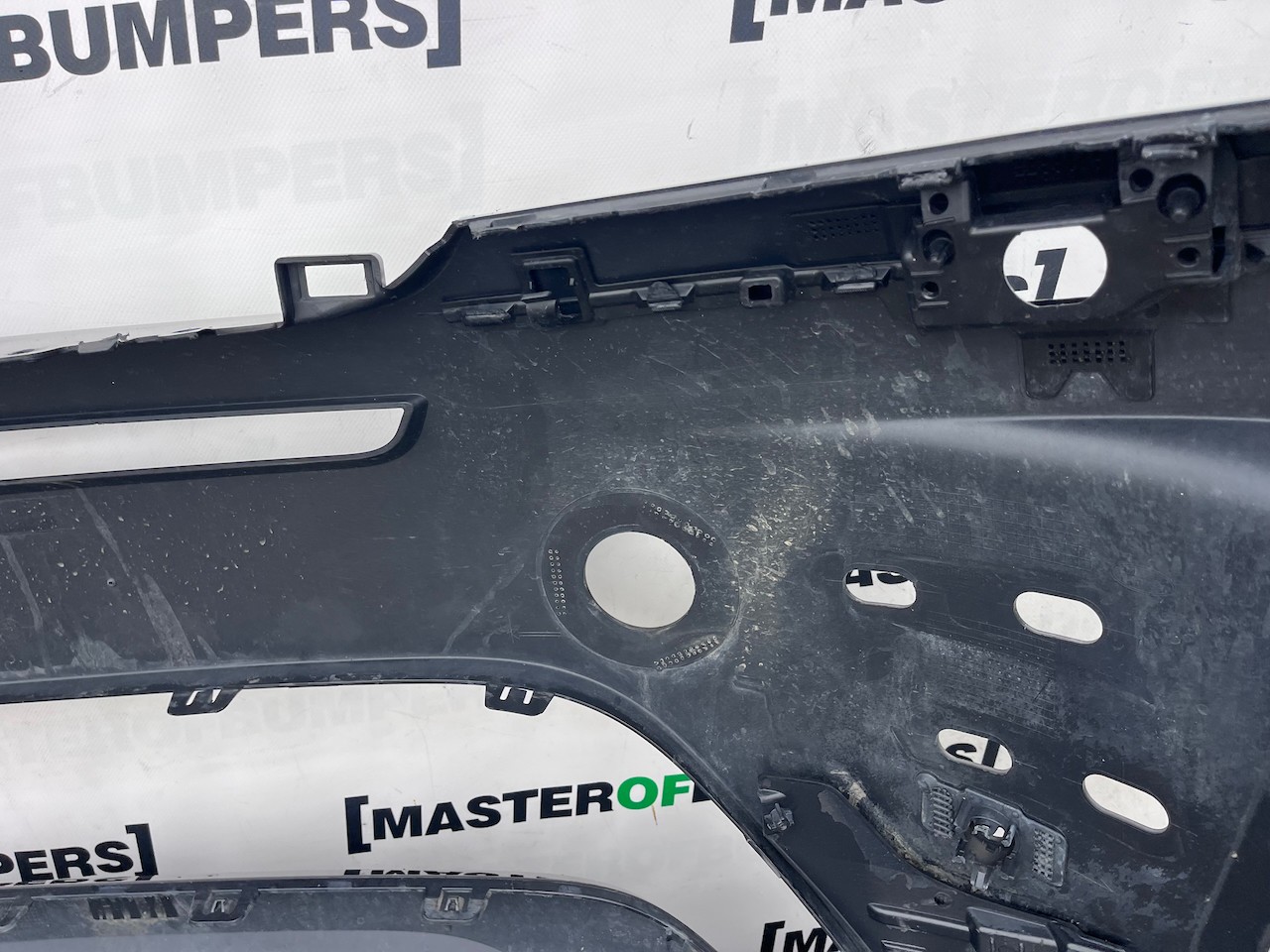 Range Rover Evoque R-dynamic Hse 2019-2024 Front Bumper 6 Pdc Genuine [p492]