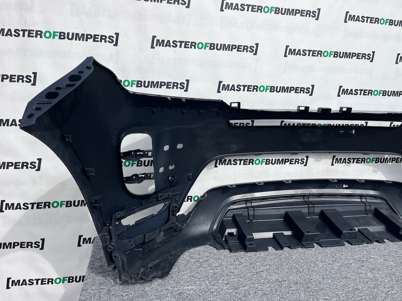 Range Rover Evoque R-dynamic Hse 2019-2024 Front Bumper 6 Pdc Genuine [p510]