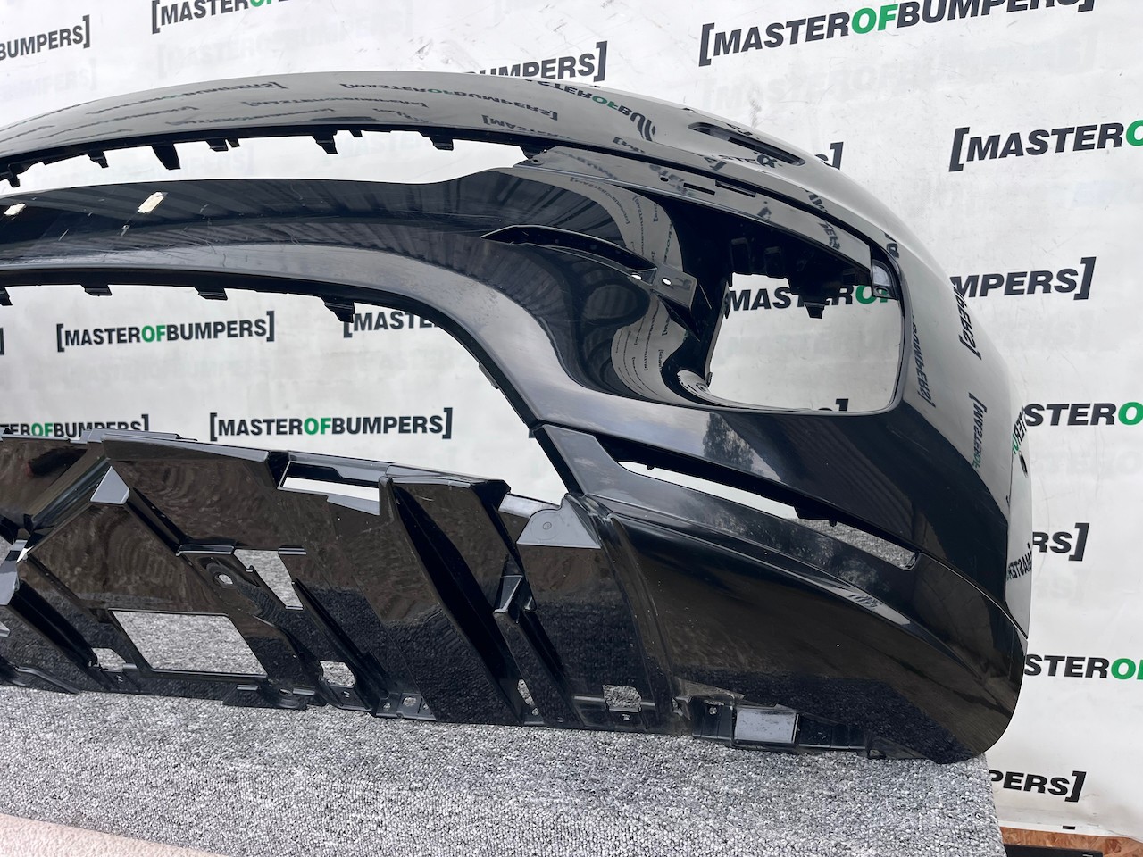 Range Rover Sport L461 Suv 2022-2025 Front Bumper 6 Pdc + Jets Genuine [p522]