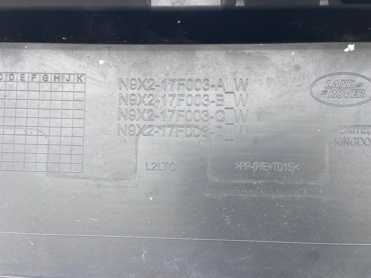 Range Rover Sport L461 Suv 2022-2025 Front Bumper 6 Pdc + Jets Genuine [p522]