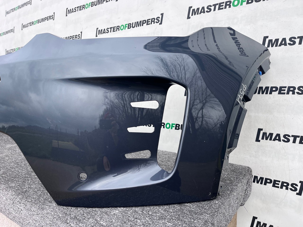 Land Rover Discovery Sport Dynamic Hse 2023-2026 Front Bumper Genuine [p571]