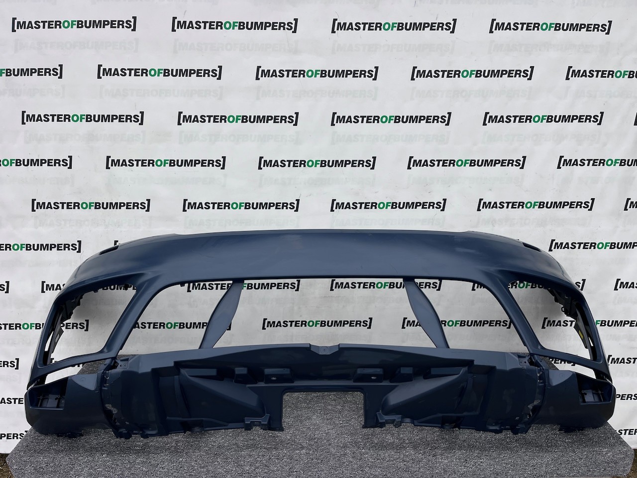 Range Rover Sport Hse Mk2 Lift Suv 2018-2022 Front Bumper 4 Pdc Genuine [p578]