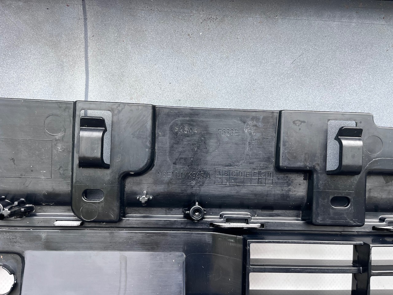 Range Rover Vouge Sv Autobiography 2021-2025 Front Bumper 6 Pdc Genuine [p596]