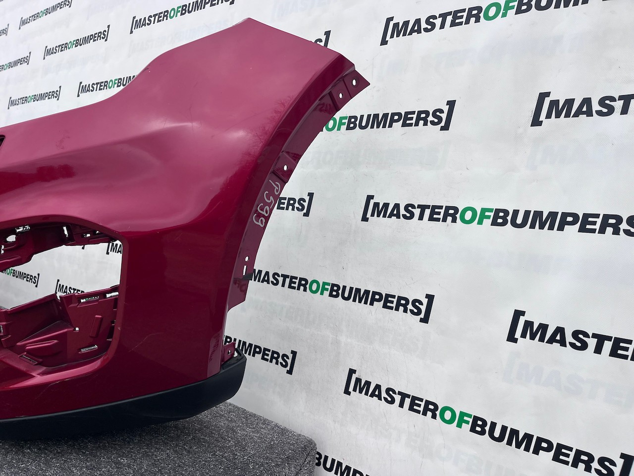 Land Rover Discovery Sport Hse 2015-2019 Front Bumper No Pdc Genuine [p599]