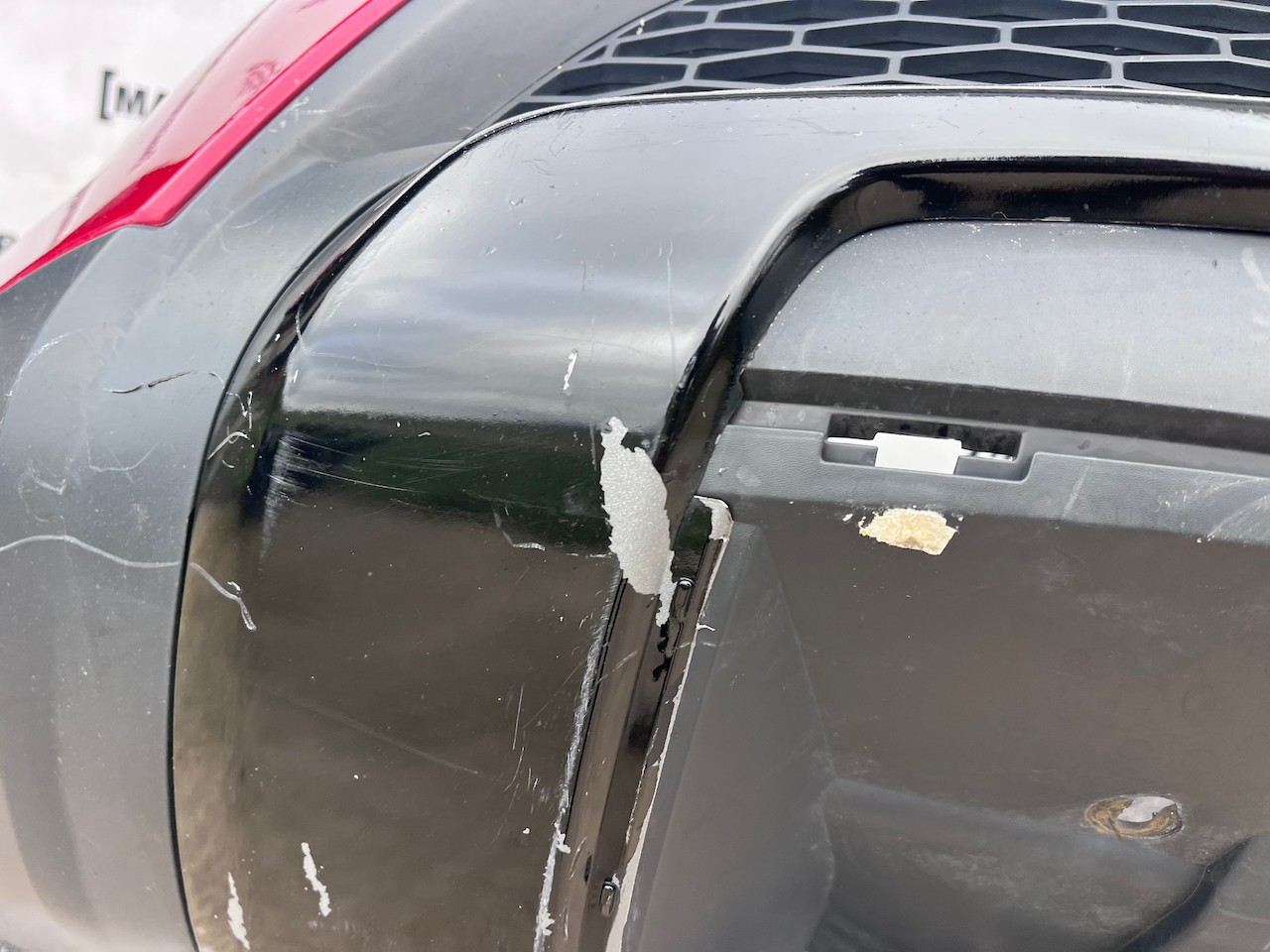 Land Rover Discovery Sport Hse 2015-2019 Front Bumper No Pdc Genuine [p599]