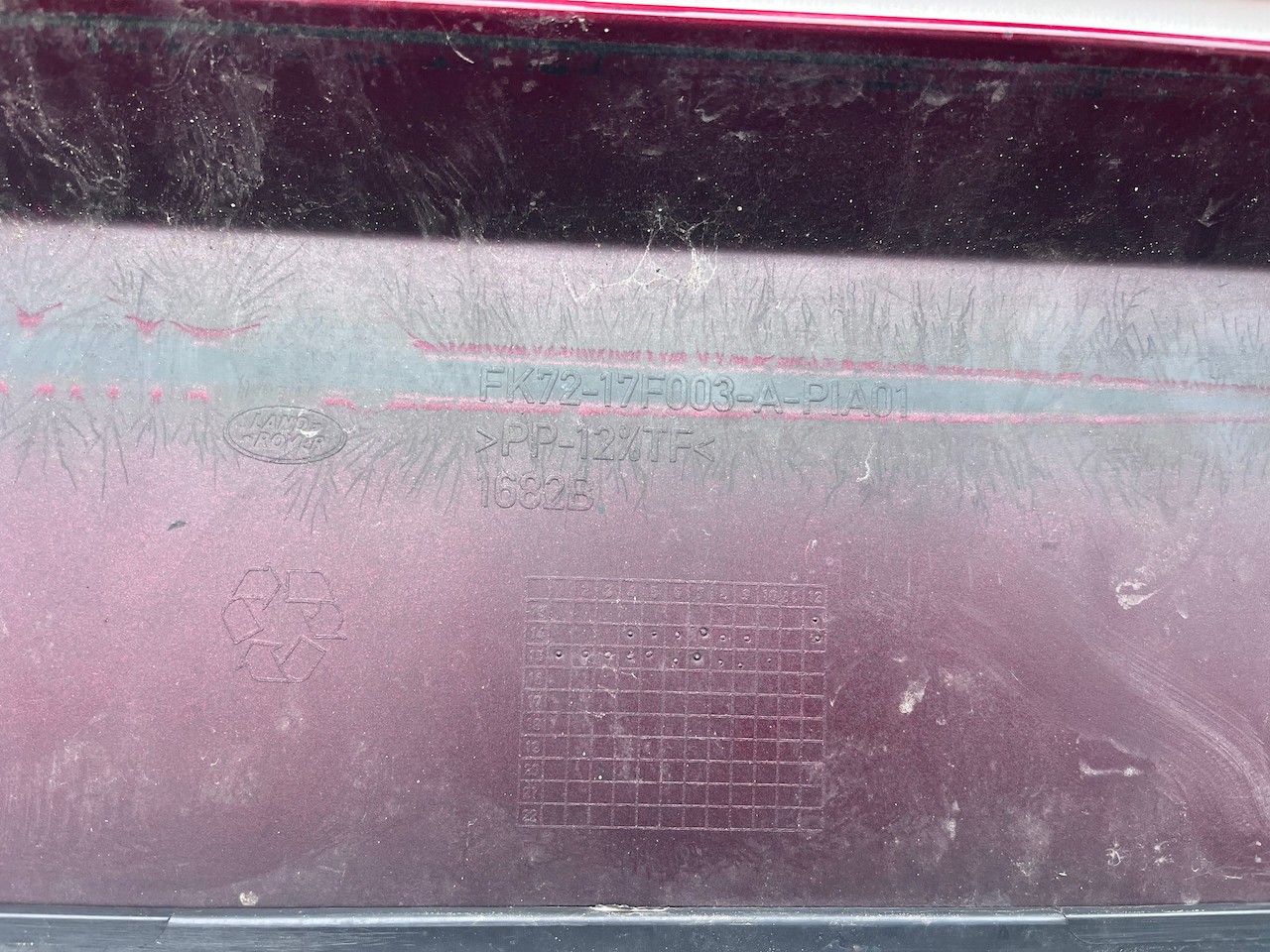 Land Rover Discovery Sport Hse 2015-2019 Front Bumper No Pdc Genuine [p599]