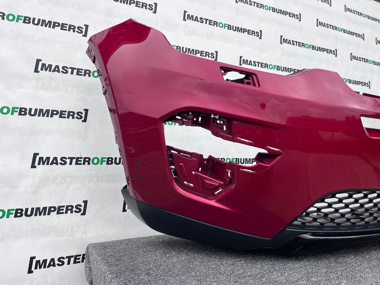 Land Rover Discovery Sport Hse 2015-2019 Front Bumper No Pdc Genuine [p599]