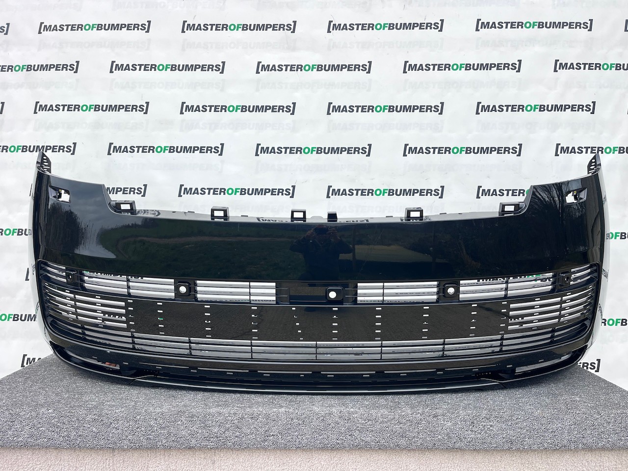 Range Rover Vouge Sv Autobiography 2021-2025 Front Bumper 6 Pdc Genuine [p610]