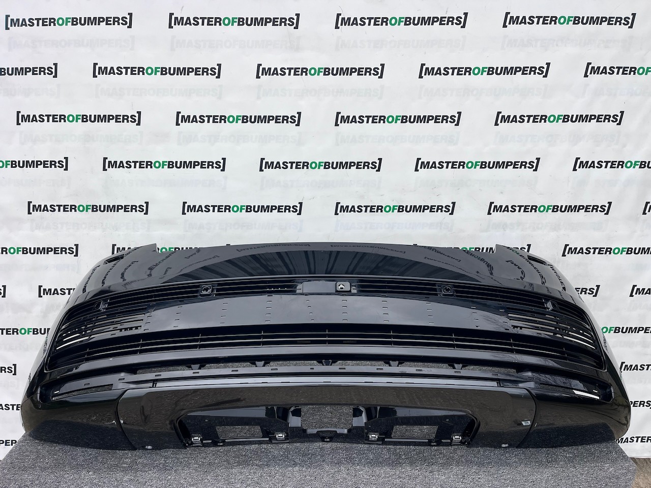 Range Rover Vouge Sv Autobiography 2021-2025 Front Bumper 6 Pdc Genuine [p610]
