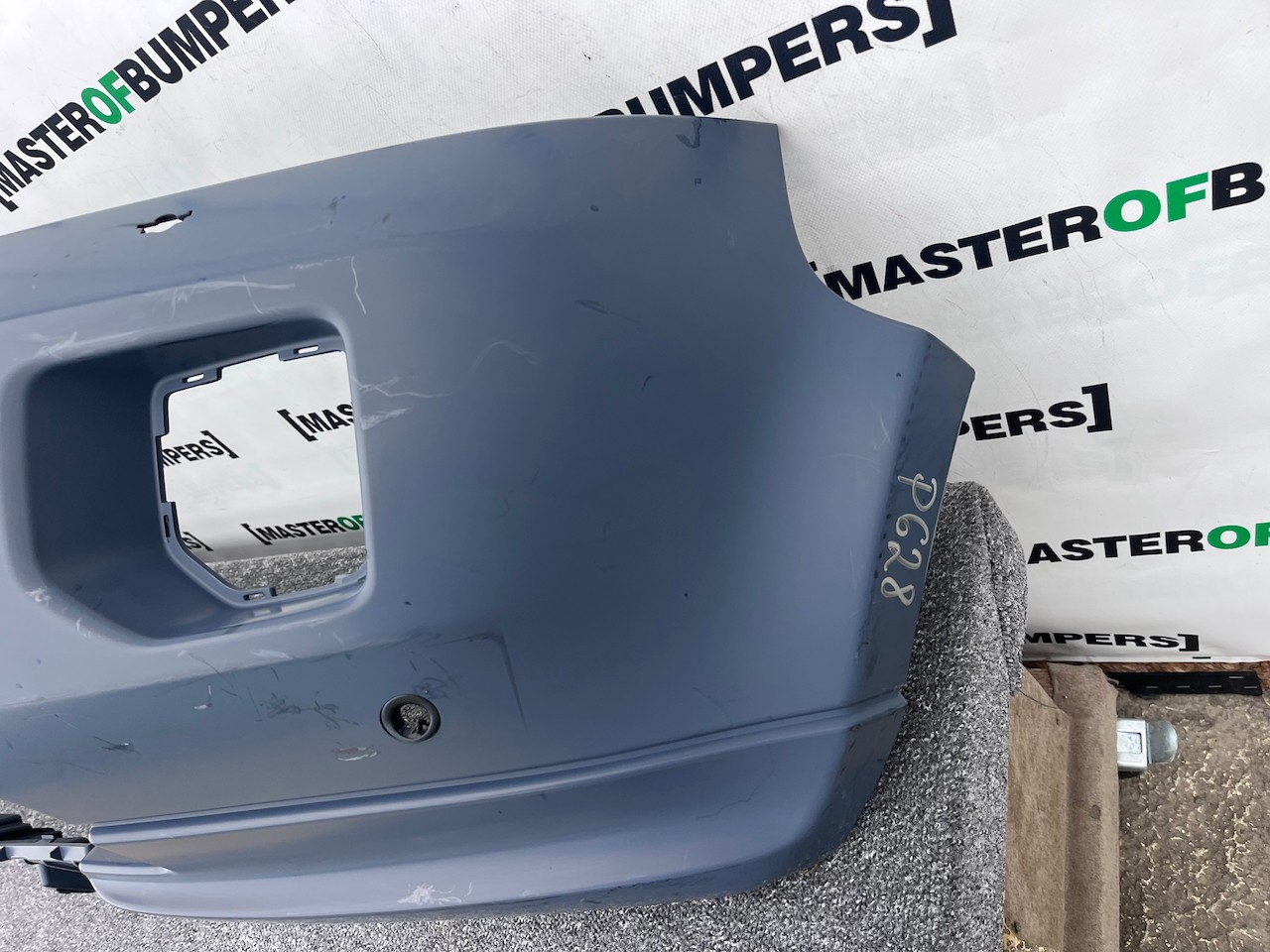 Land Rover Freelander 2 Hse Mk2 2011-2015 Front Bumper 4 Pdc Jets Genuine [p628]