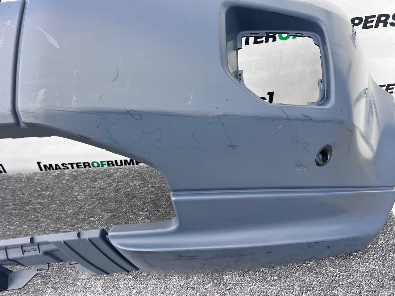 Land Rover Freelander 2 Hse Mk2 2011-2015 Front Bumper 4 Pdc Jets Genuine [p628]