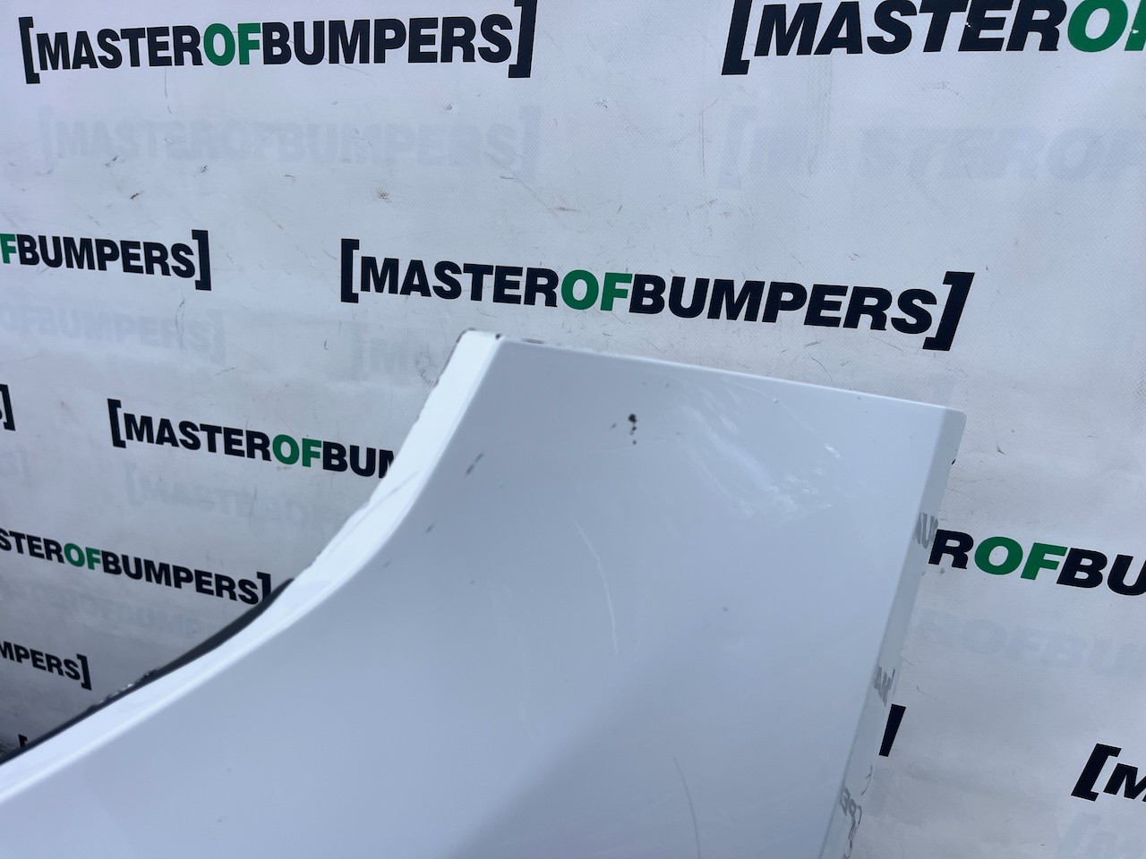 Land Rover Discovery R-dynamic Hse 2021-2024 Front Bumper 6 Pdc Genuine [p634]