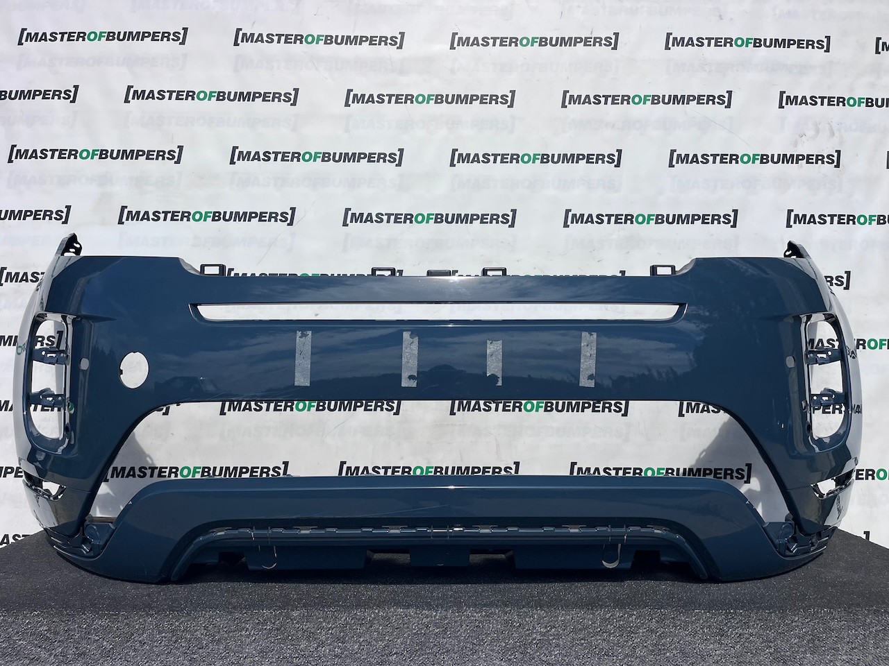 Range Rover Evoque R-dynamic Hse 2019-2024 Front Bumper 4 Pdc Genuine [p708]