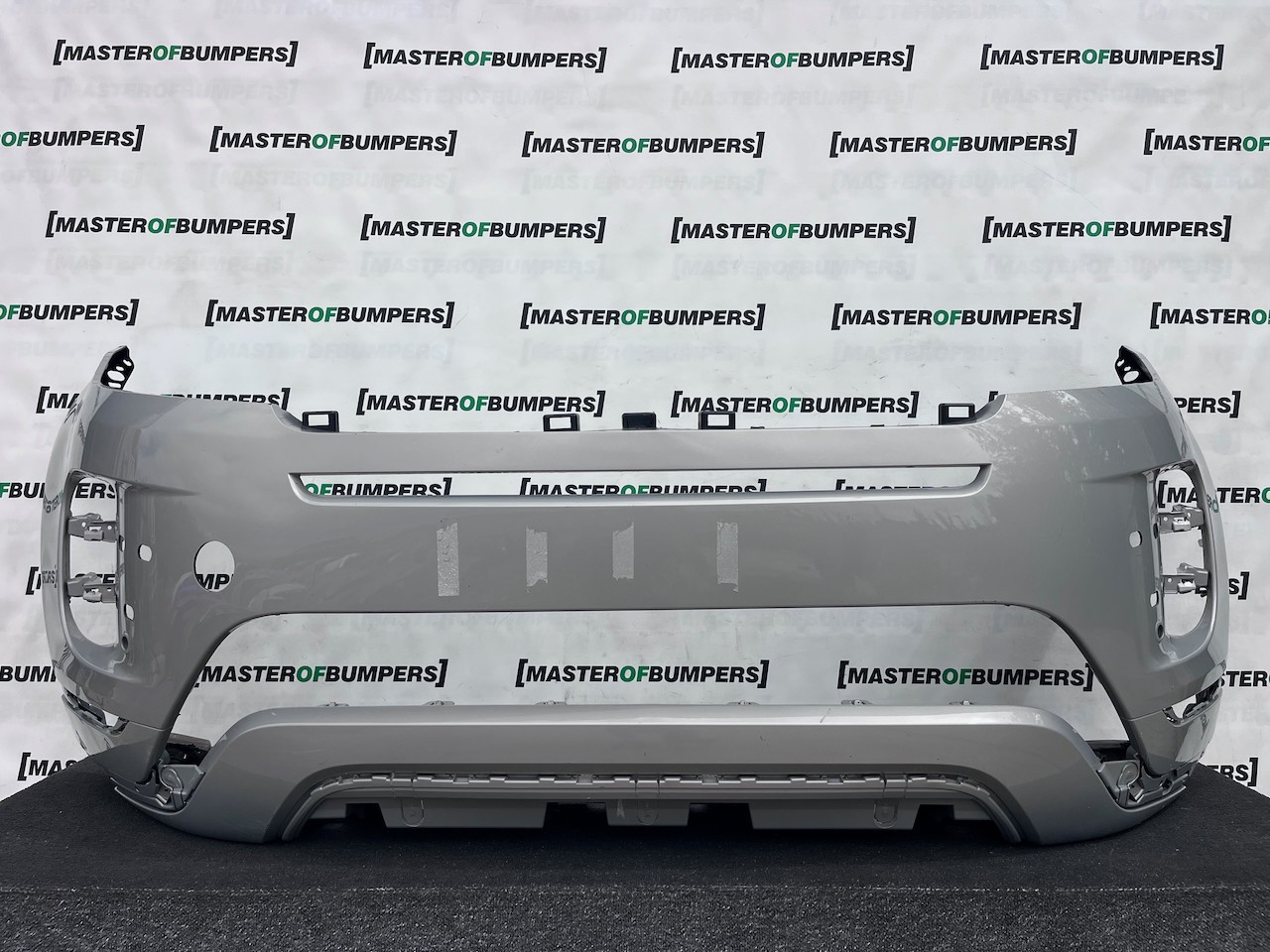 Range Rover Evoque R-dynamic Hse 2019-2024 Front Bumper 6 Pdc Genuine [p749]