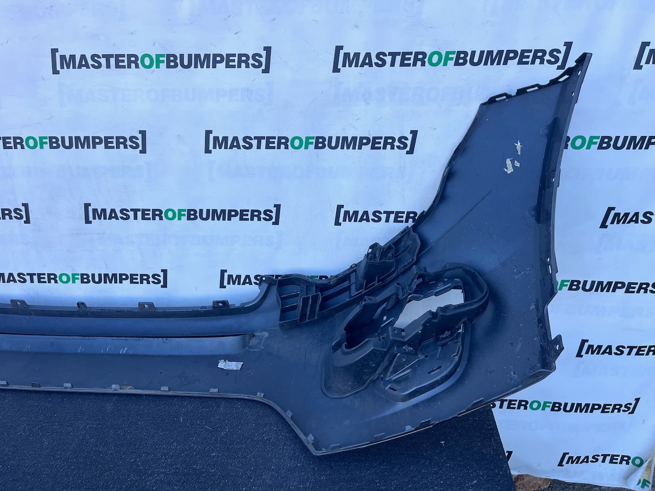 Land Rover Discovery Sport Hse 2015-2019 Front Bumper Jets Genuine [p761]