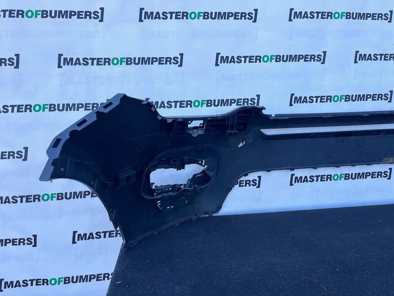 Land Rover Discovery Sport Hse 2015-2019 Front Bumper Jets Genuine [p761]
