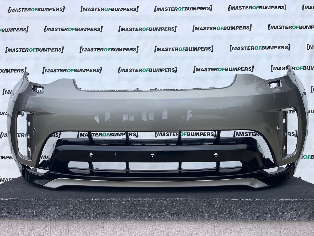 Land Rover Discovery R-dynamic Hse 2021-2024 Front Bumper 6 Pdc Genuine [p769]