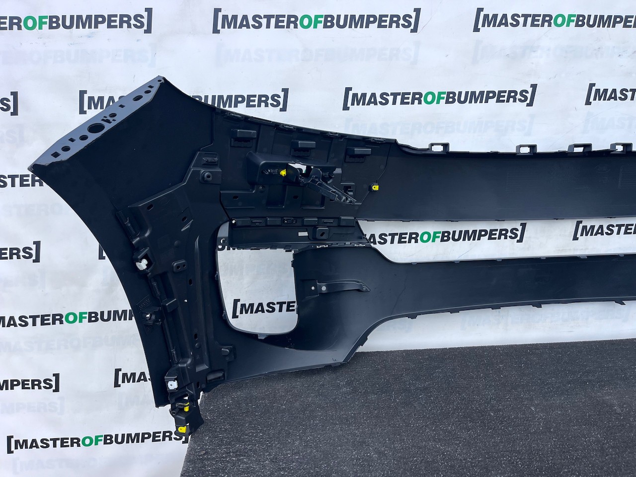 Range Rover Sport L461 Suv 2022-2025 Front Bumper 6 Pdc + Jets Genuine [p770]