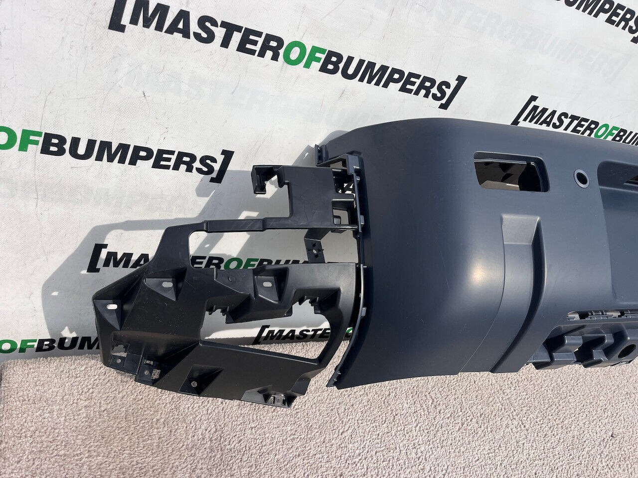 Land Rover Defender S D200 Suv 2019-2024 Rear Bumper In Primer Genuine [p409]