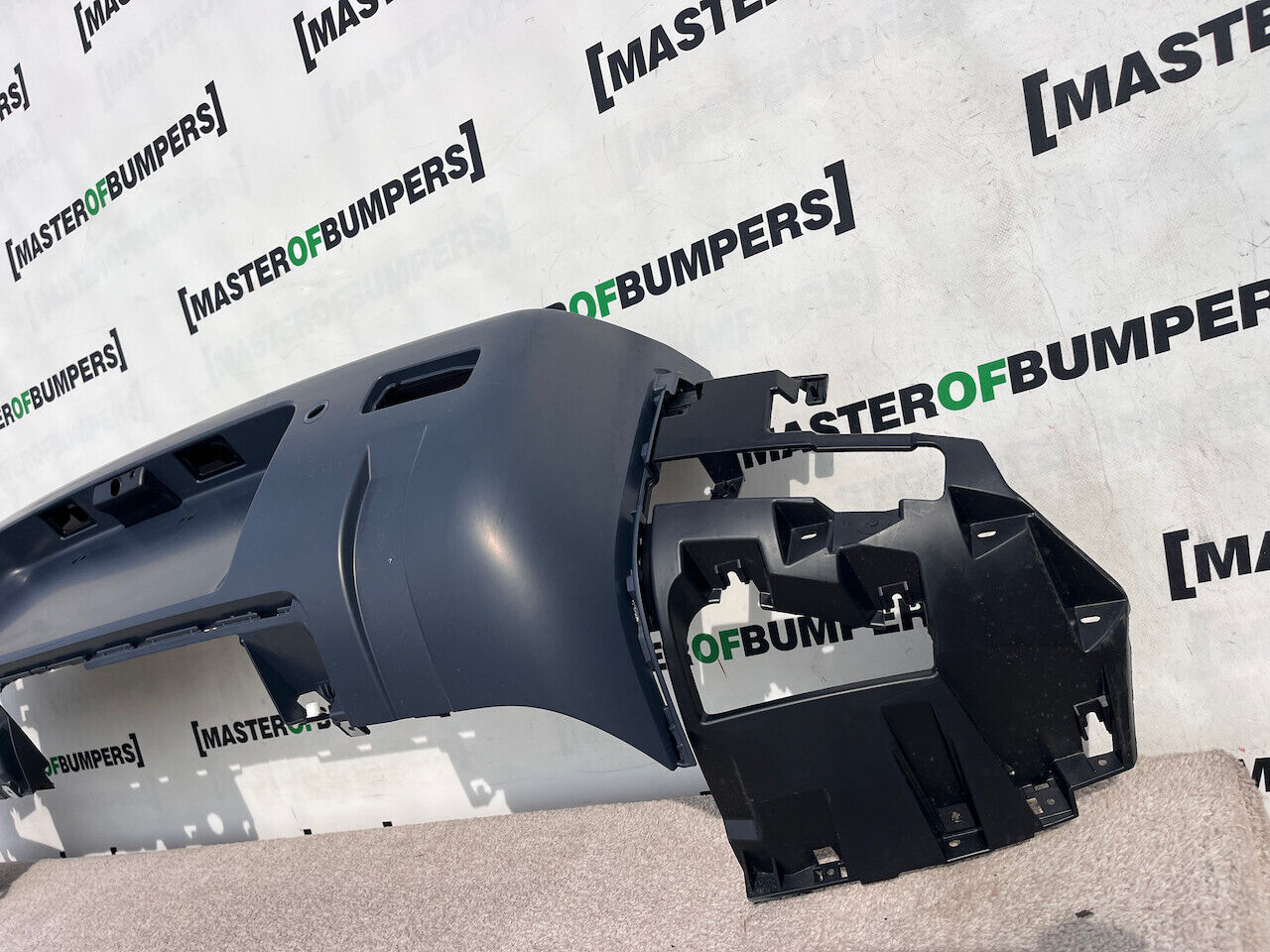 Land Rover Defender S D200 Suv 2019-2024 Rear Bumper In Primer Genuine [p409]