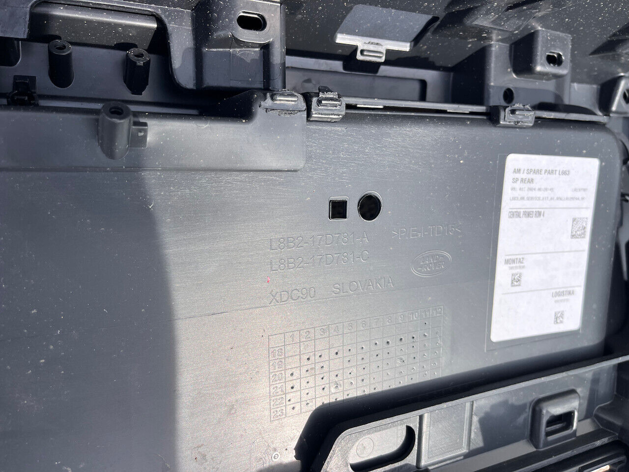 Land Rover Defender S D200 Suv 2019-2024 Rear Bumper In Primer Genuine [p409]