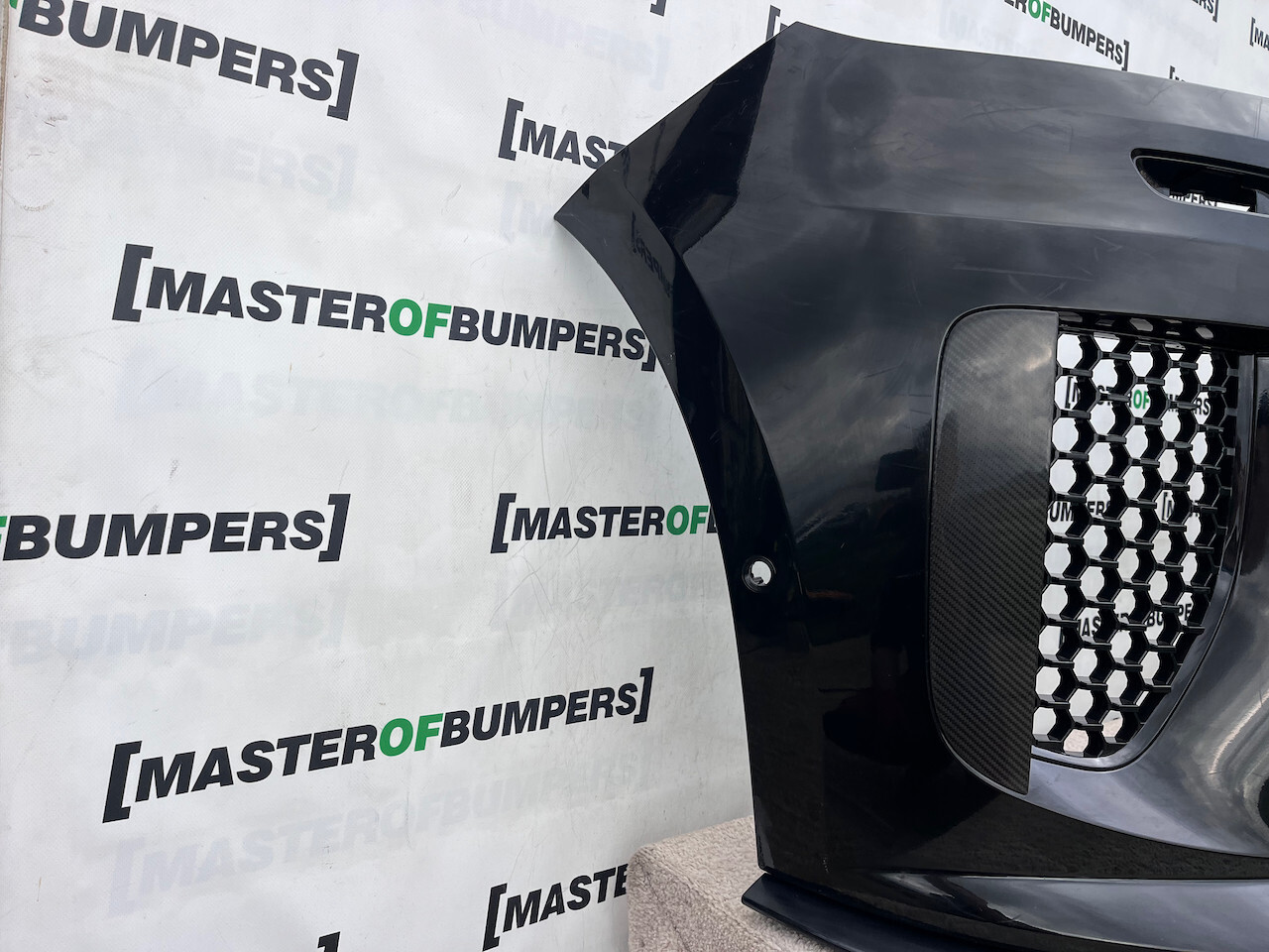 Land Rover Range Rover Sport Svr 2024-on Front Bumper 6 Pdc Genuine [p429]