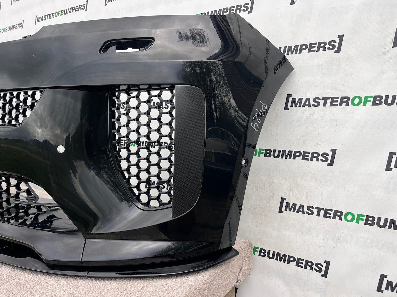 Land Rover Range Rover Sport Svr 2024-on Front Bumper 6 Pdc Genuine [p429]