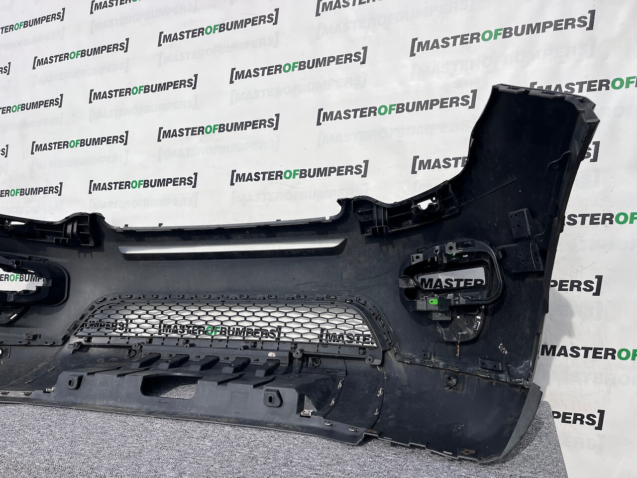 Land Rover Discovery Sport Hse 2015-2019 Front Bumper 4 Pdc +jets Genuine [p432]