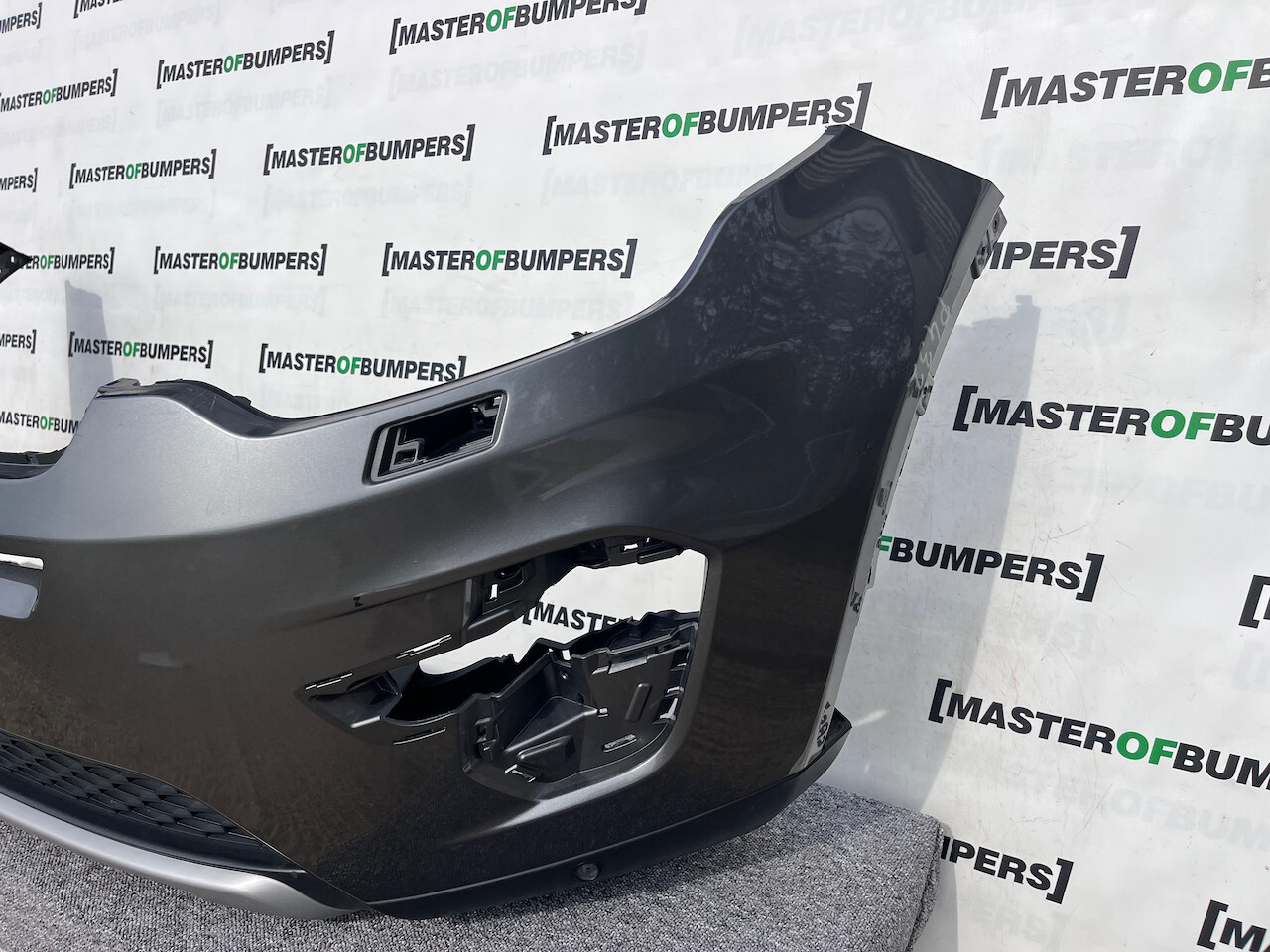 Land Rover Discovery Sport Hse 2015-2019 Front Bumper 4 Pdc +jets Genuine [p432]