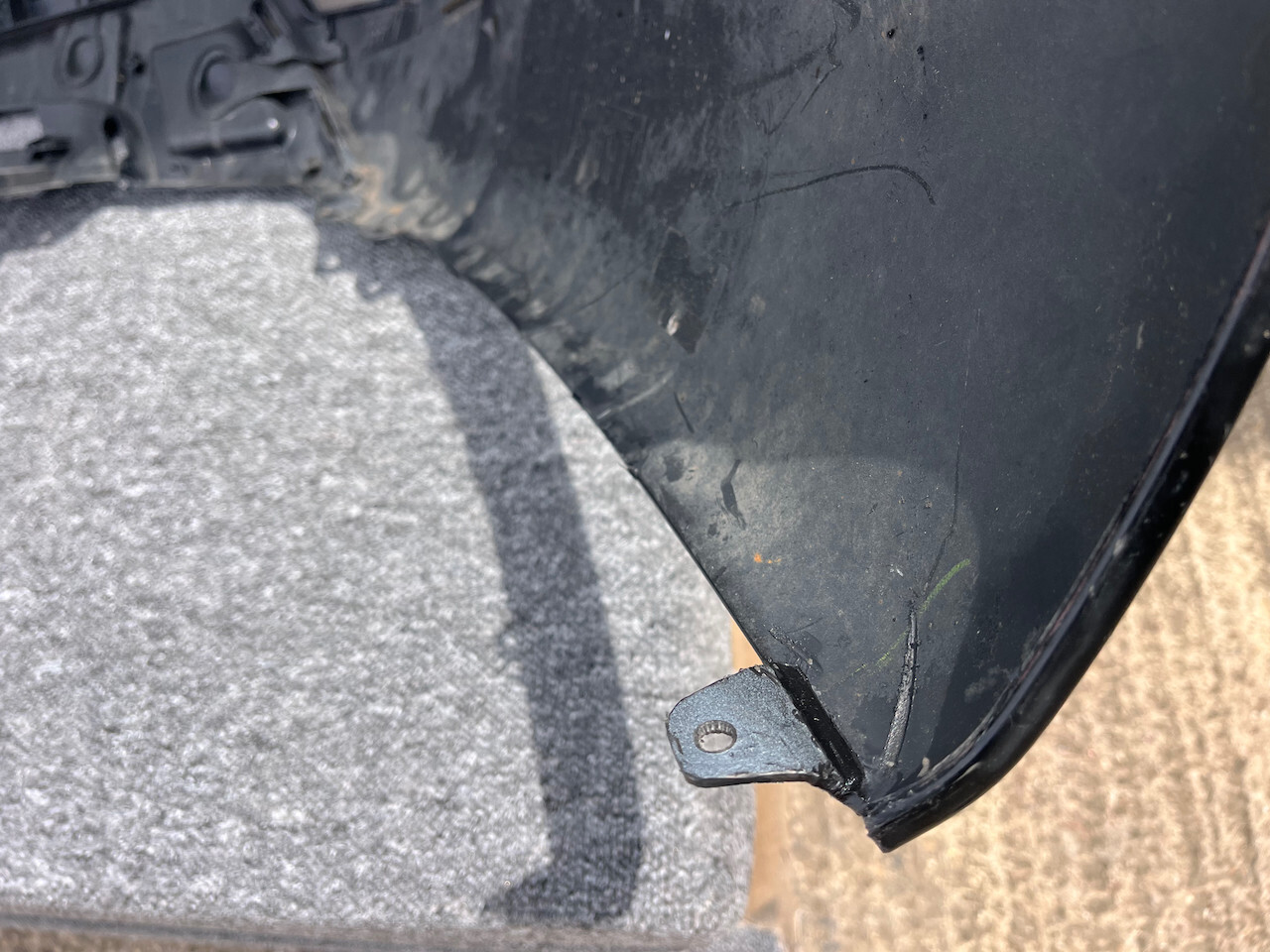 Land Rover Discovery R Dynamic Hse 2017-2023 Rear Bumper 6 Pdc Genuine [p463]