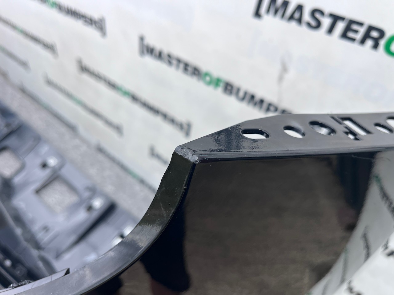 Range Rover Vouge Sv Autobiography 2021-2025 Front Bumper 6 Pdc Genuine [p484]