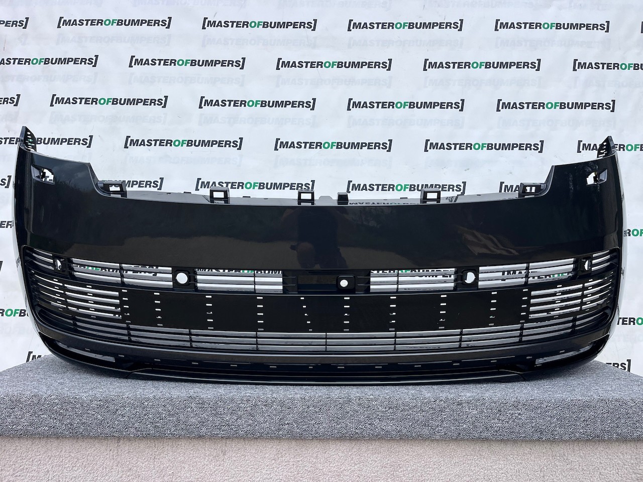 Range Rover Vouge Sv Autobiography 2021-2025 Front Bumper 6 Pdc Genuine [p487]