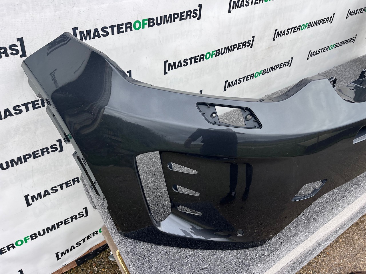 Land Rover Discovery Sport Dynamic Hse 2023-2026 Front Bumper Genuine [p572]