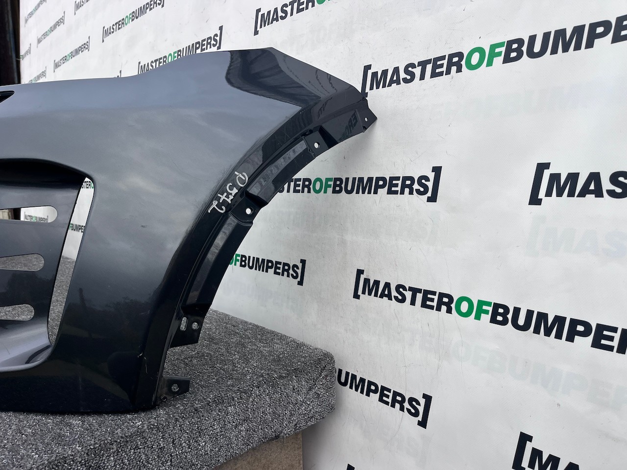 Land Rover Discovery Sport Dynamic Hse 2023-2026 Front Bumper Genuine [p572]