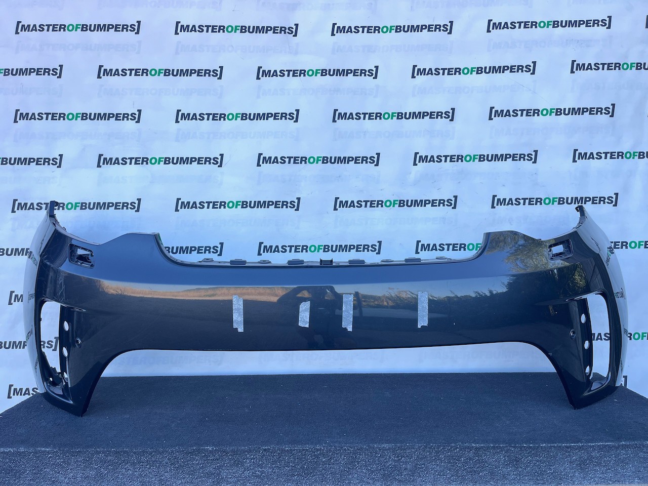 Land Rover Discovery R-dynamic Hse 2021-2024 Front Bumper 6 Pdc Genuine [p741]