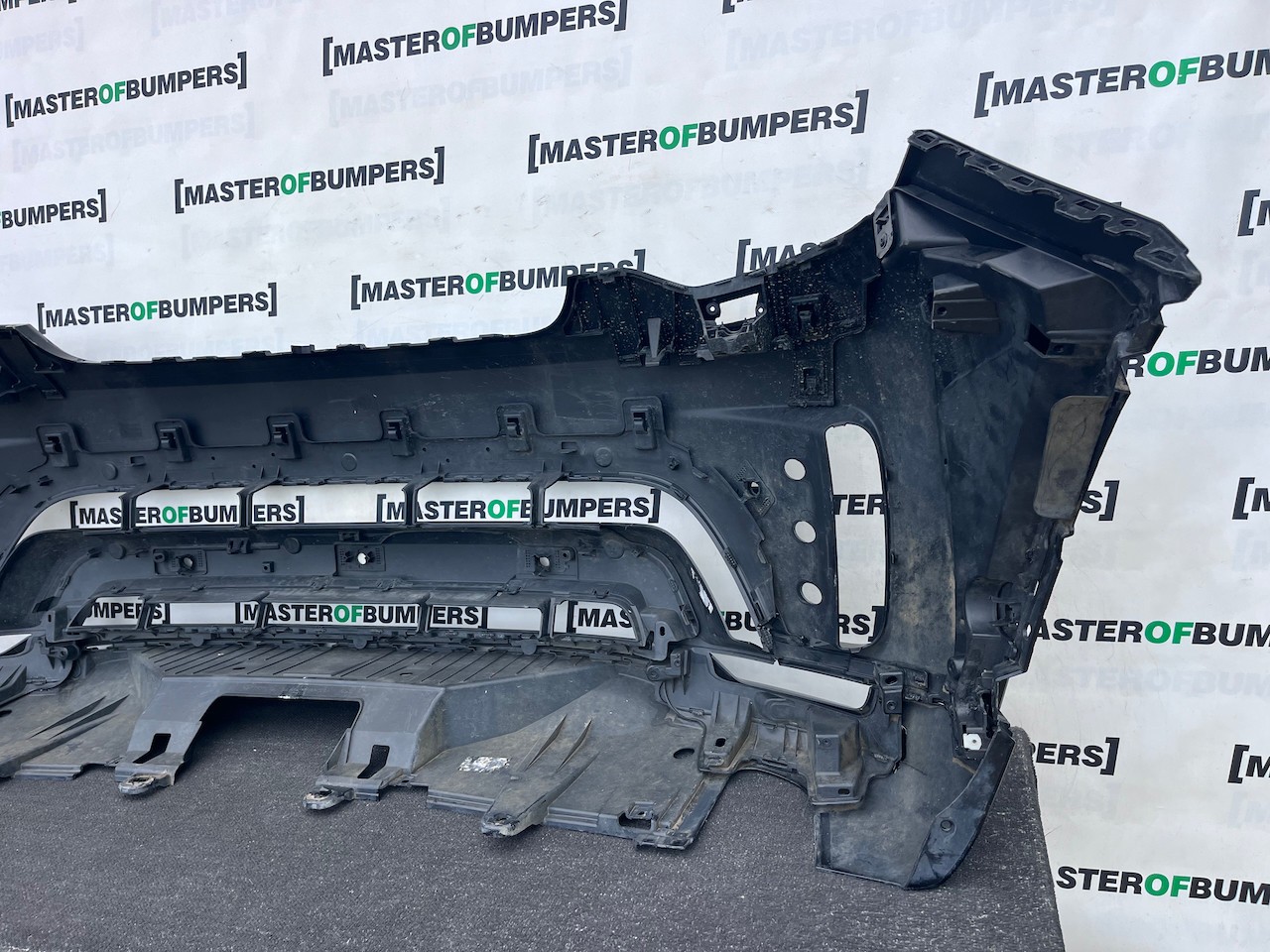 Land Rover Discovery R-dynamic Hse 2021-2024 Front Bumper 6 Pdc Genuine [p768]
