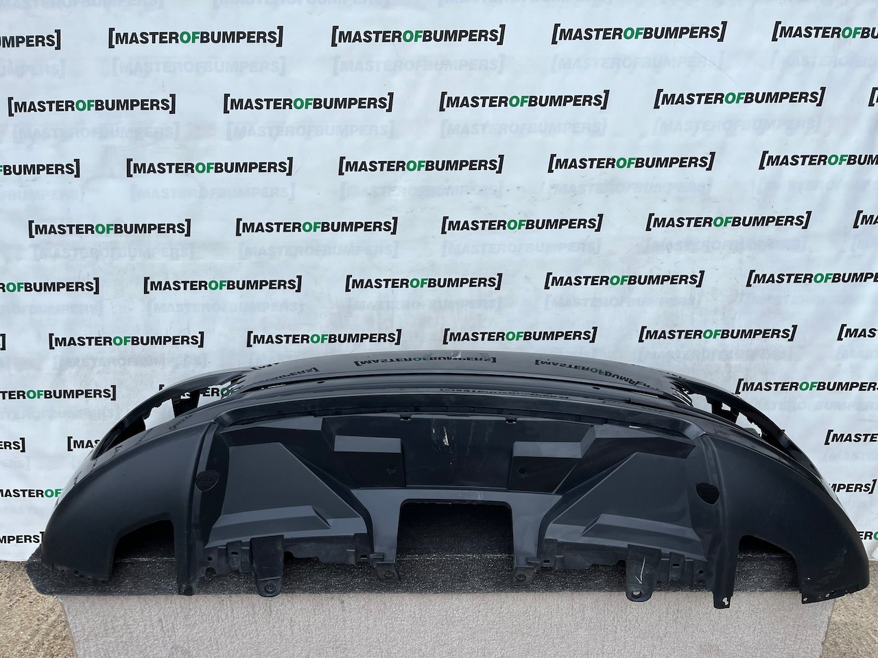 Range Rover Vouge L405 2012-2017 Front Bumper 4 Pdc Genuine [p774]