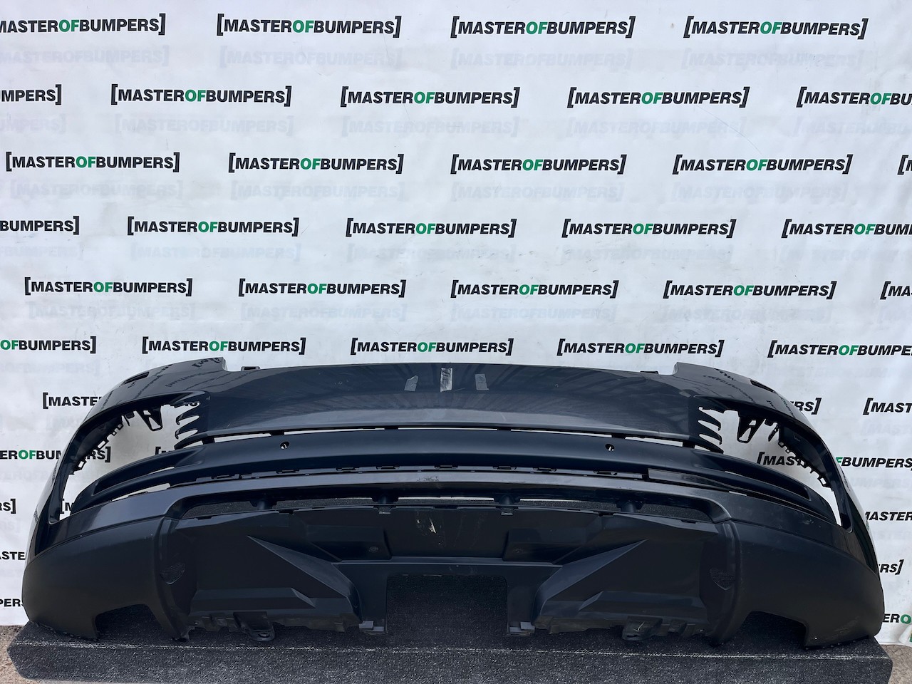 Range Rover Vouge L405 2012-2017 Front Bumper 4 Pdc Genuine [p774]