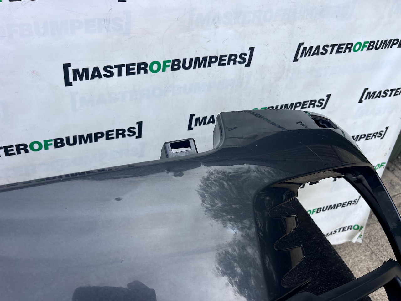 Range Rover Vouge L405 2012-2017 Front Bumper 4 Pdc Genuine [p774]