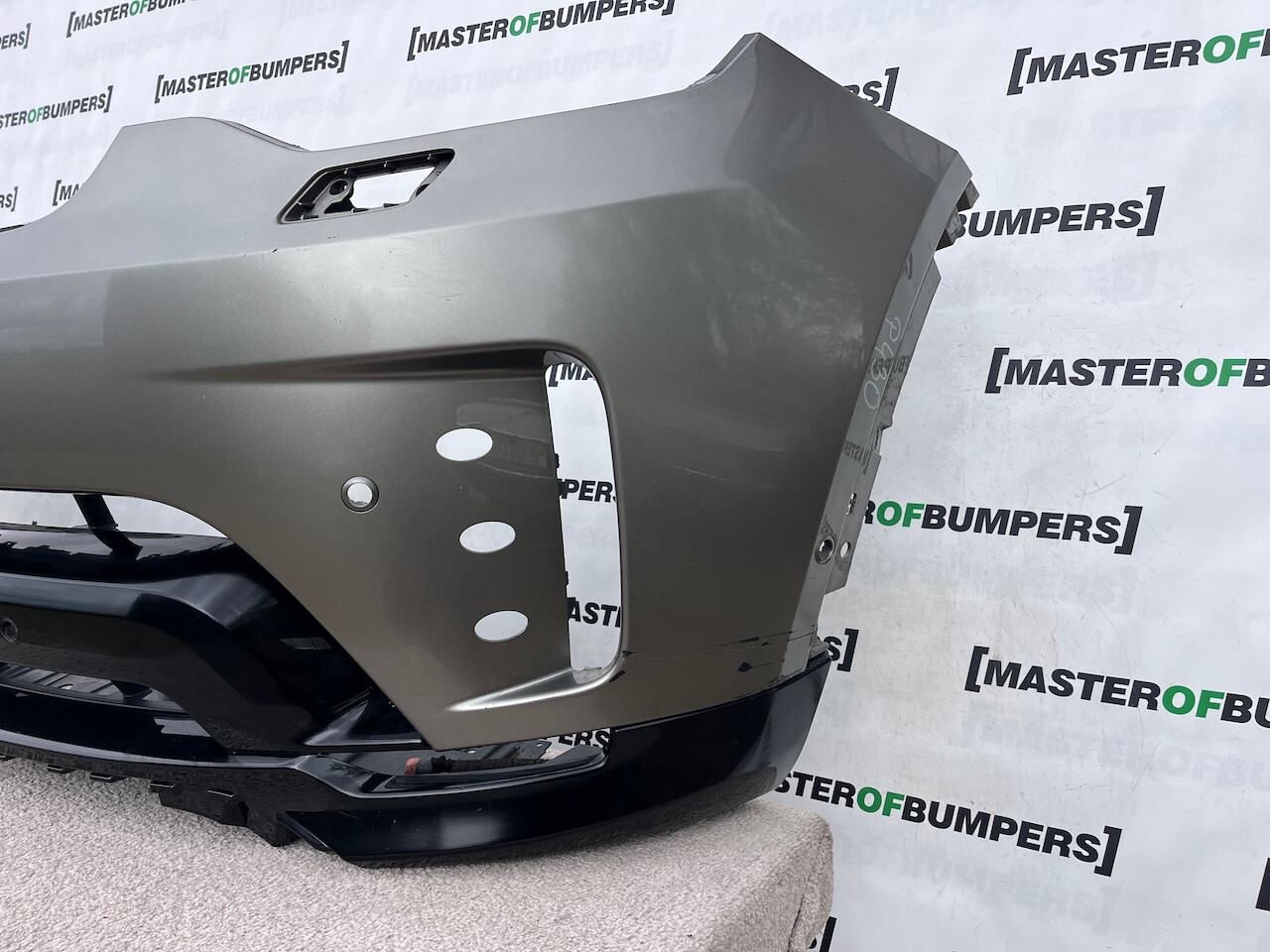 Land Rover Discovery R-dynamic Hse 2019-2022 Front Bumper 6 Pdc Genuine [p430]