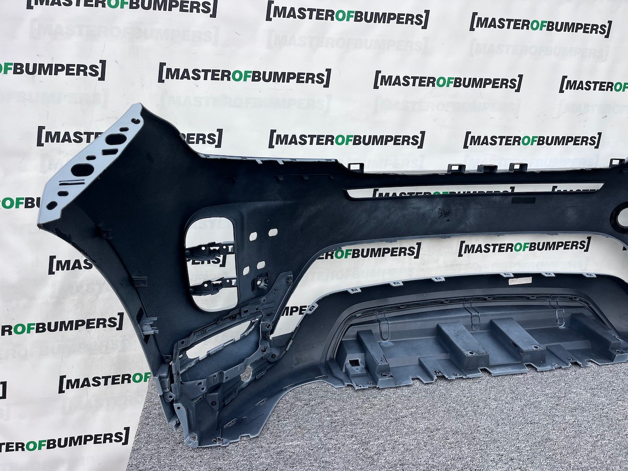 Range Rover Evoque R-dynamic Hse 2019-2024 Front Bumper 6 Pdc Genuine [p493]