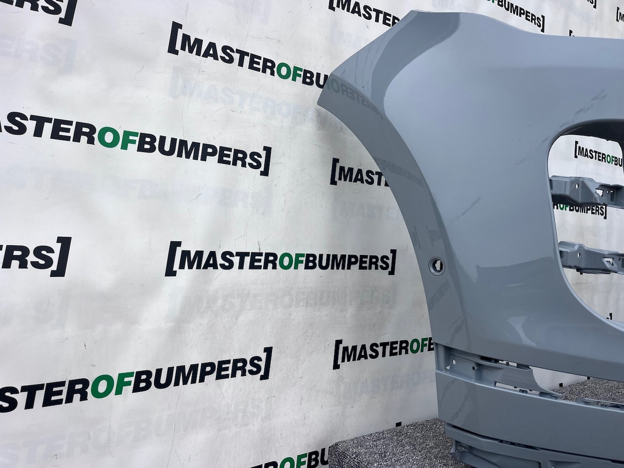 Range Rover Evoque R-dynamic Hse 2019-2024 Front Bumper 6 Pdc Genuine [p493]