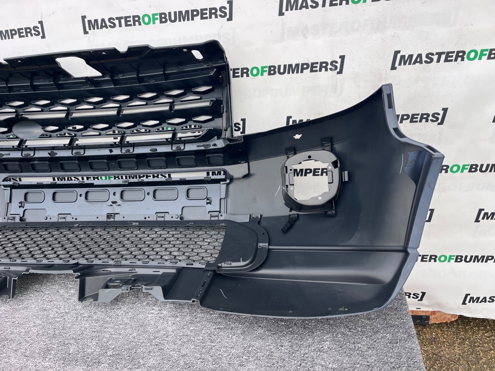 Land Rover Freelander 2 Mk2 Facelift 2011-2015 Front Bumper Jets Genuine [p550]