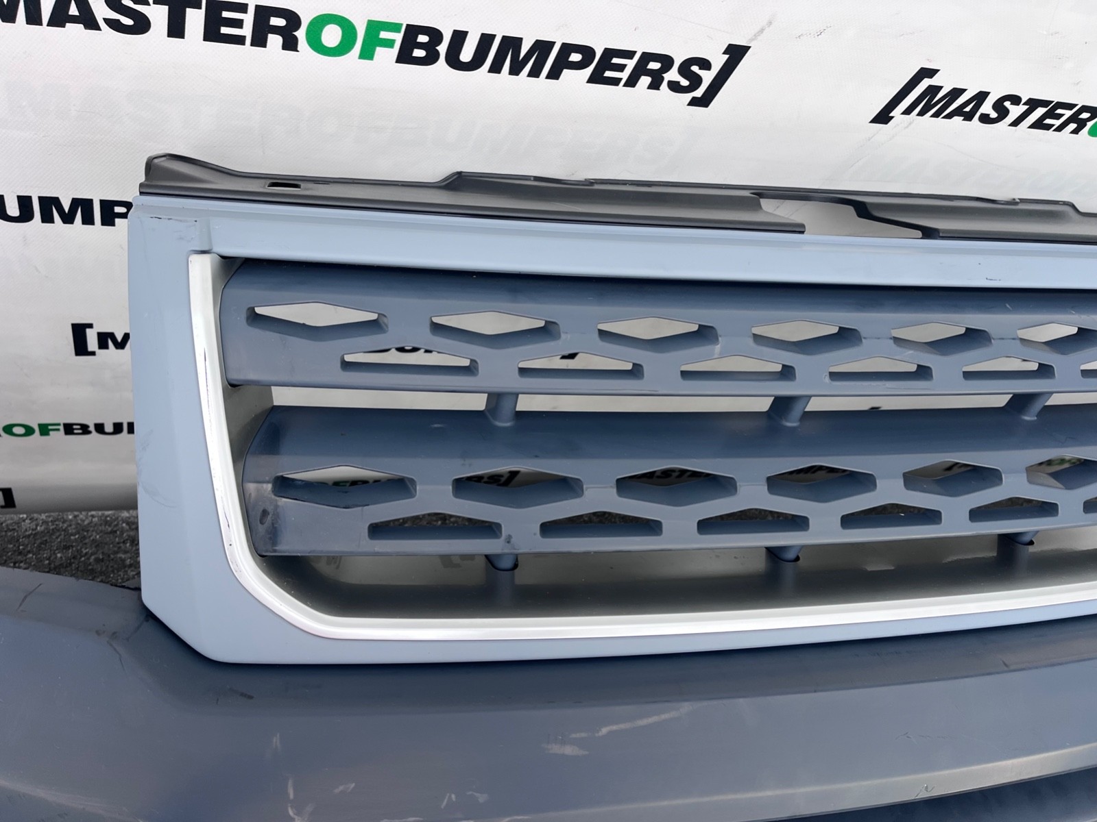 Land Rover Freelander 2 Mk2 Facelift 2011-2015 Front Bumper Jets Genuine [p550]