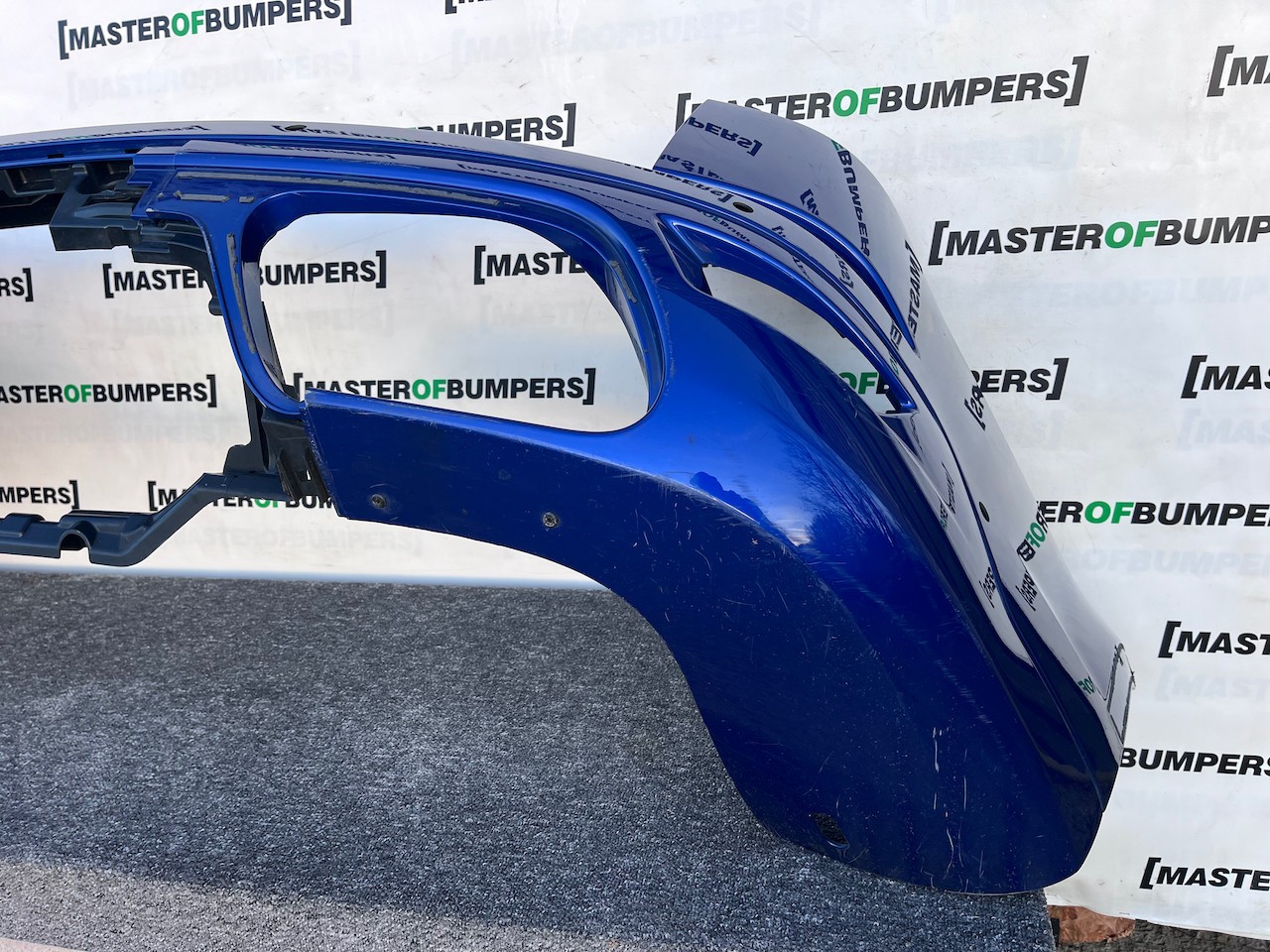 Range Rover Sport Svr Lift 2018-2022 Rear Bumper 6 Pdc Genuine [p600]