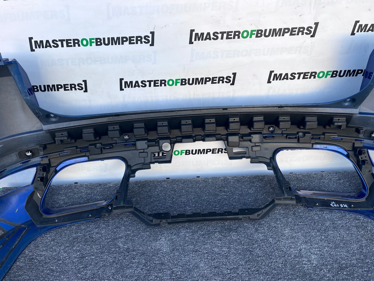 Range Rover Sport Svr Lift 2018-2022 Rear Bumper 6 Pdc Genuine [p600]